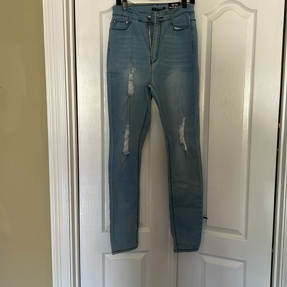 Lt blue jeans